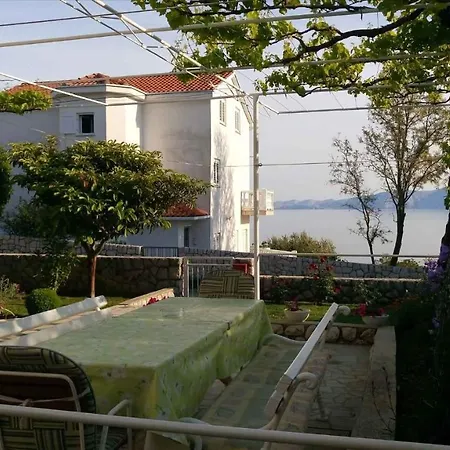 Studio In 15328 Apartment Novi Vinodolski